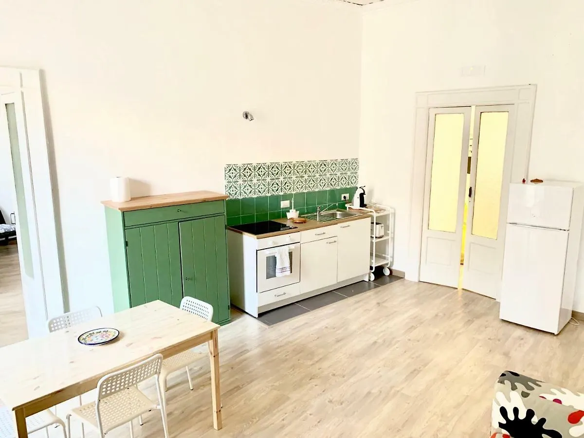 Apartment Casa Vacanze La Piazzetta Naples