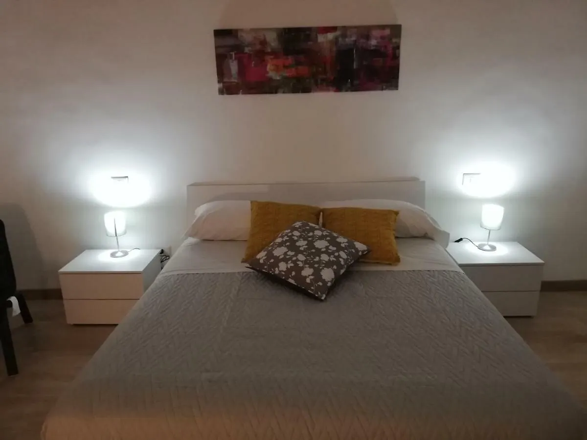 Casa Vacanze La Piazzetta Naples